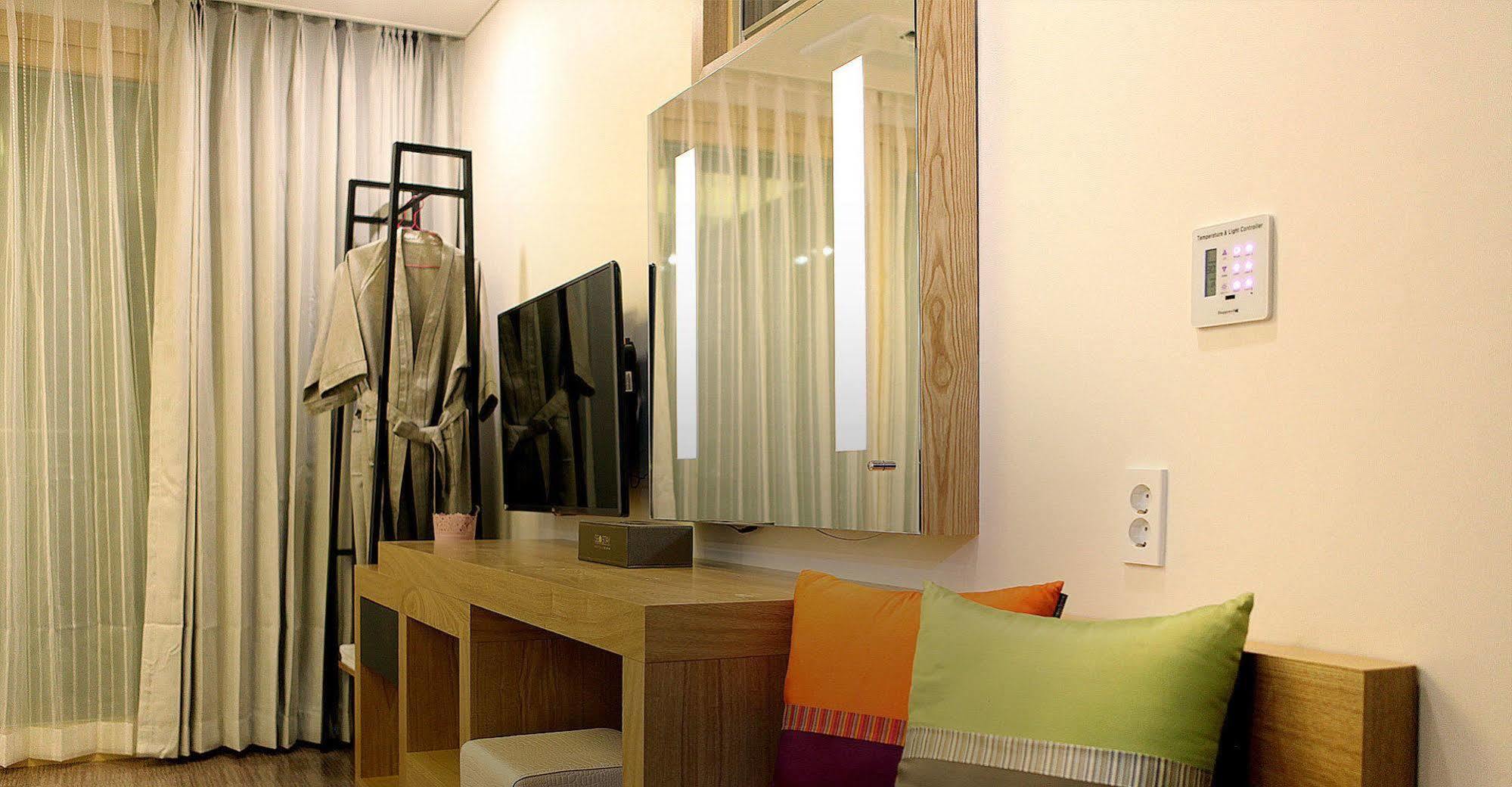 Sea Stay Hotel Jeju Extérieur photo